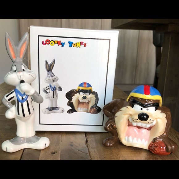 🚫SOLD🚫Vintage Looney Tunes Salt & Pepper Shaker - Picture 2 of 2